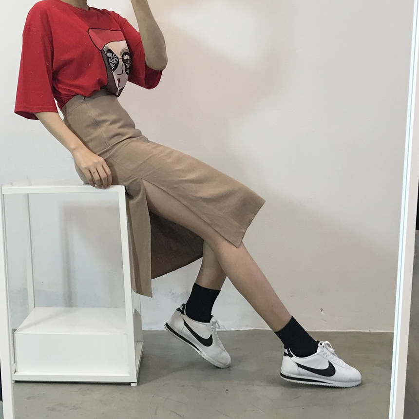 <b><p>touch cute face Printing Short sleeves T-shi</p></b><b><p>肌触り かわいい フェイス 印刷 半袖 Tシャツ ラウンド 珍しい コーディネート</p></b><br /><br /><p align='center'>