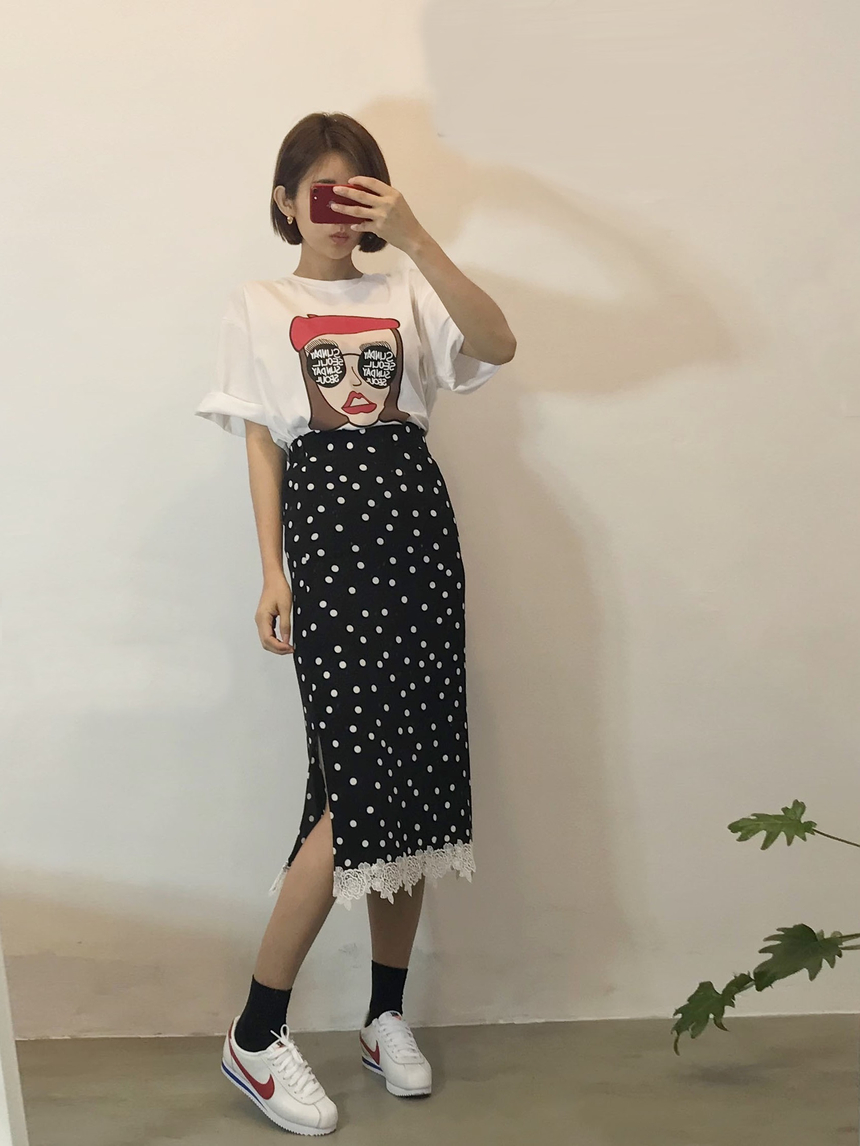 <b><p>touch cute face Printing Short sleeves T-shi</p></b><b><p>肌触り かわいい フェイス 印刷 半袖 Tシャツ ラウンド 珍しい コーディネート</p></b><br /><br /><p align='center'>