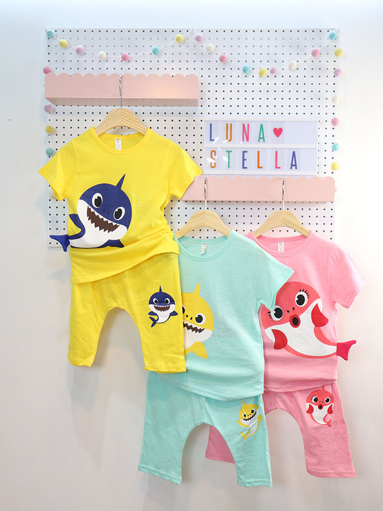 <b><p>Shark family Ta South look Cl Love crdination</p></b><b><p>サメの家族 尾サンハボク 残っルック クールな ラブリーコーディネート イージーカジュアル</p></b><br /><br /><p align='center'>