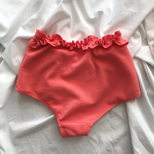 <b><p>check pink High waist biki fancy Marl Sexy</p></b><b><p>チェック ピンク ハイウエスト ビキニ 派手な マリンル セクシーモノ モダン 水着</p></b><br /><br /><p align='center'>