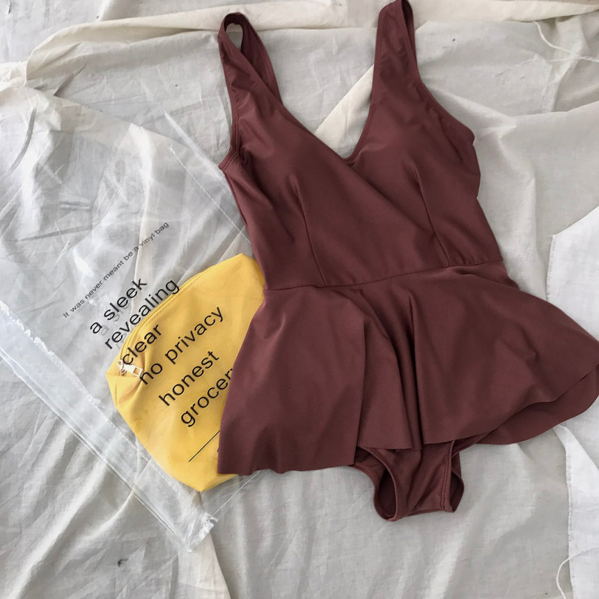 <b><p>Frill Monokini Uque swimsuit Beach Lo Coor</p></b><b><p>フリル モノキニ ユニーク水着 ビーチルックコーディネート さわやかなデザイン 弾力性のある</p></b><br /><br /><p align='center'>