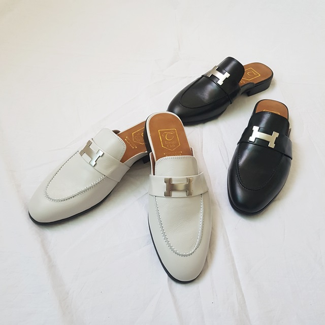 <b><p>coup Cowhide Mu Bler 2lor Paddock man Wo</p></b><b><p>カップル 牛革 H装飾 ミュール ブローファー 2色 手札ダックス 男 女性 身長</p></b><br /><br /><p align='center'>