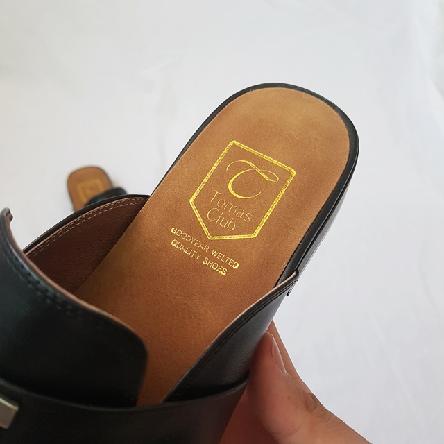 <b><p>coup Cowhide Mu Bler 2lor Paddock man Wo</p></b><b><p>カップル 牛革 H装飾 ミュール ブローファー 2色 手札ダックス 男 女性 身長</p></b><br /><br /><p align='center'>