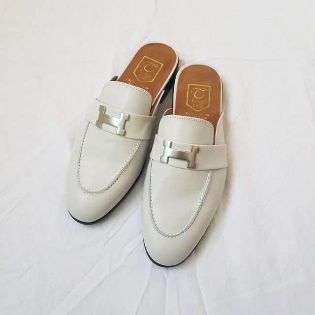 <b><p>coup Cowhide Mu Bler 2lor Paddock man Wo</p></b><b><p>カップル 牛革 H装飾 ミュール ブローファー 2色 手札ダックス 男 女性 身長</p></b><br /><br /><p align='center'>