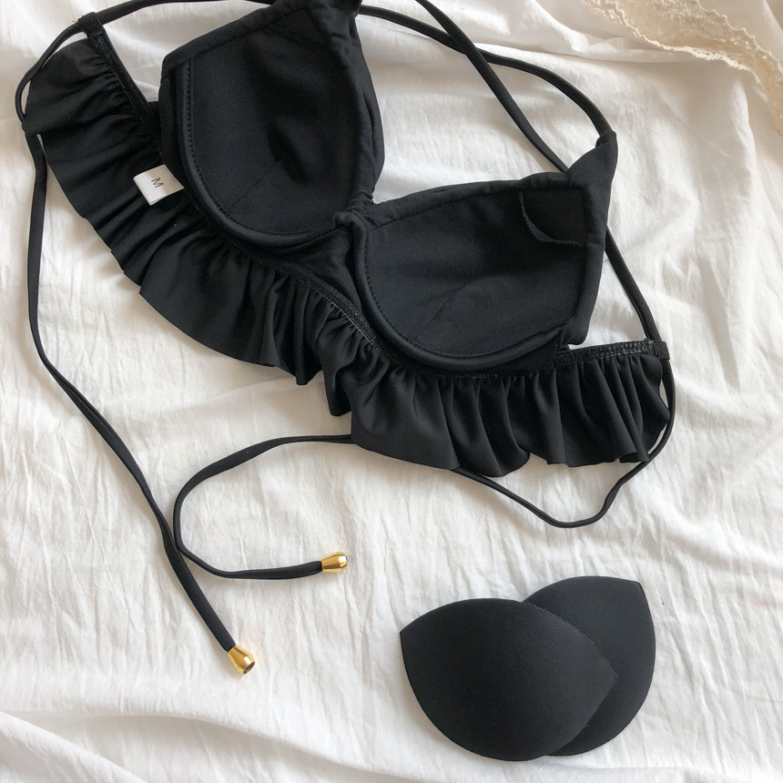 <b><p>Wongpom black Frill bikini</p></b><b><p>ワンポン ブラック フリル ビキニ</p></b><br /><br /><p align='center'>