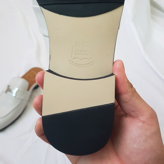 <b><p>coup Cowhide Mu Bler 2lor Paddock man Wo</p></b><b><p>カップル 牛革 H装飾 ミュール ブローファー 2色 手札ダックス 男 女性 身長</p></b><br /><br /><p align='center'>