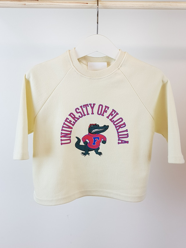 <b><p>Short training Top and bottom set Bus Children'</p></b><b><p>ショート トレーニング 上下セット 釜山子供服 キッズファッン 幼児などウォンルク</p></b><br /><br /><p align='center'>