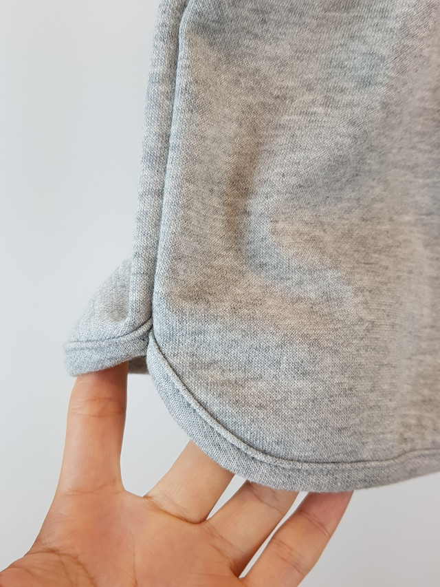 <b><p>Short training Top and bottom set Bus Children'</p></b><b><p>ショート トレーニング 上下セット 釜山子供服 キッズファッン 幼児などウォンルク</p></b><br /><br /><p align='center'>