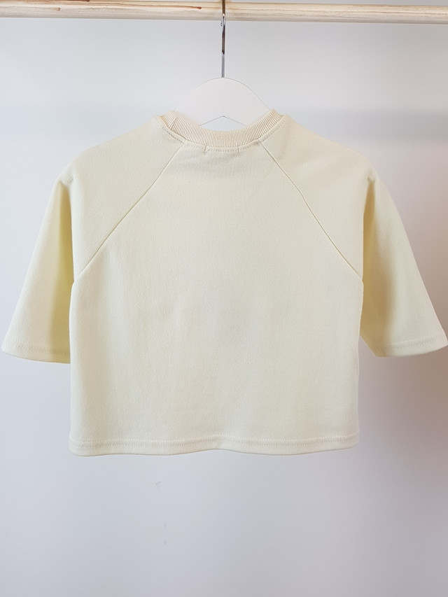 <b><p>Short training Top and bottom set Bus Children'</p></b><b><p>ショート トレーニング 上下セット 釜山子供服 キッズファッン 幼児などウォンルク</p></b><br /><br /><p align='center'>