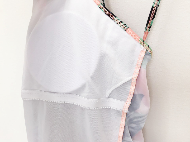 <b><p>Bali Pm tree Holter Monokini Neck swimsuit</p></b><b><p>バリ ヤシの木 ホルター モノキニ ネック水着 ピンク リゾートル バカンスル ストラップ非</p></b><br /><br /><p align='center'>