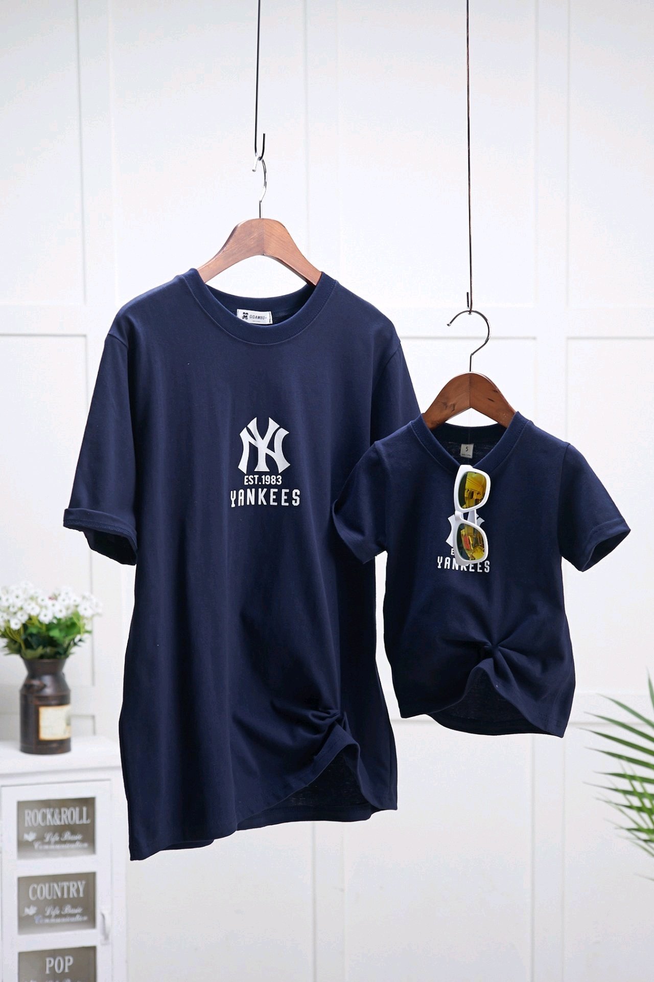 <b><p>Family look New York Pomuk tea Baby Dad City</p></b><b><p>ファミリールック ニューヨーク ペムルク 家族ティー 赤ちゃん ママ お父さん シミラ</p></b><br /><br /><p align='center'>