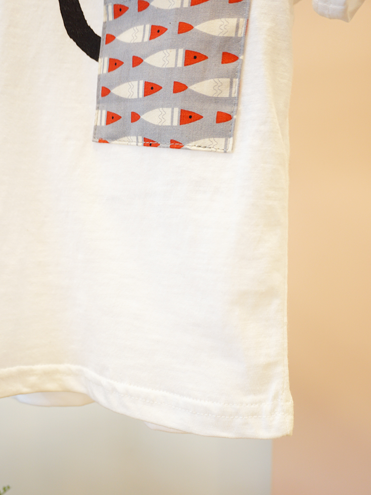 <b><p>pocket cat Short sleeve Codined T-shis Cutie</p></b><b><p>ポケット 猫 半袖Tシャツ コーディネイトしやすい キューティースタイル 毎日着たい</p></b><br /><br /><p align='center'>