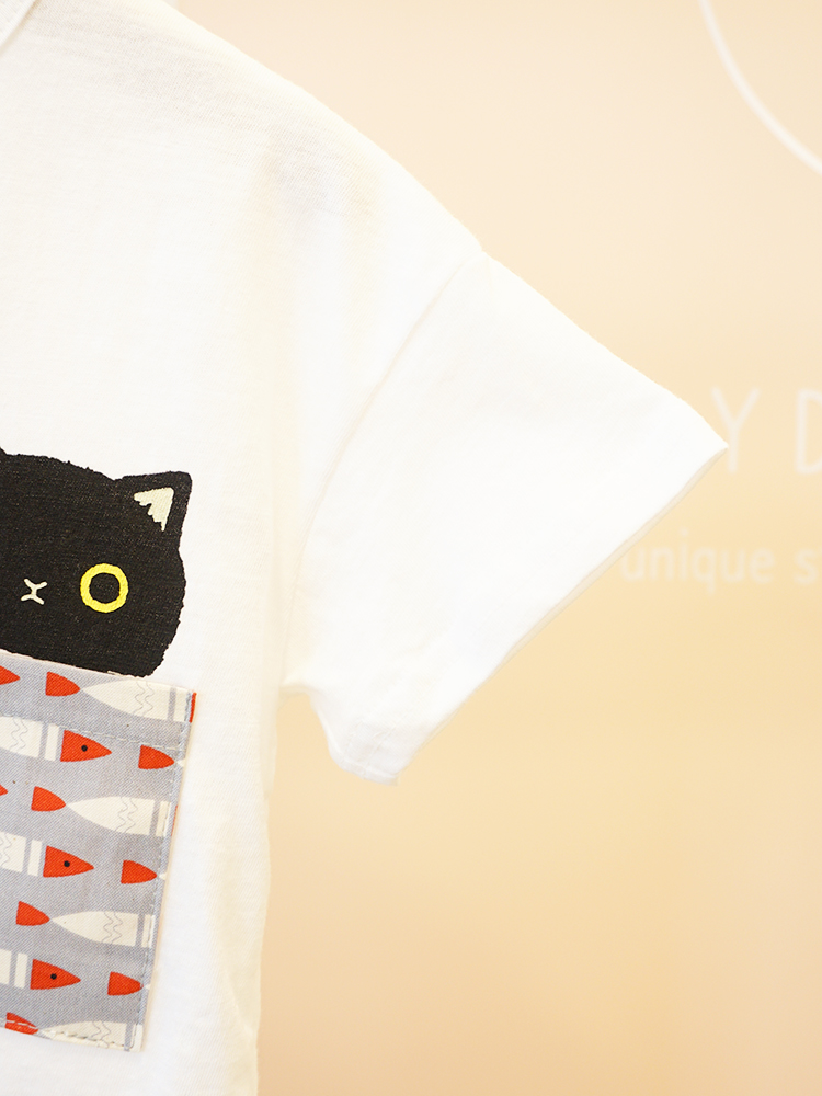 <b><p>pocket cat Short sleeve Codined T-shis Cutie</p></b><b><p>ポケット 猫 半袖Tシャツ コーディネイトしやすい キューティースタイル 毎日着たい</p></b><br /><br /><p align='center'>