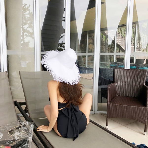 <b><p>Goodies ribbon Strap black pink Moki Halter</p></b><b><p>グッズ リボン ストラップ ブク ピンク ねじれ モノキニ ホルターネック ワンピース水着</p></b><br /><br /><p align='center'>