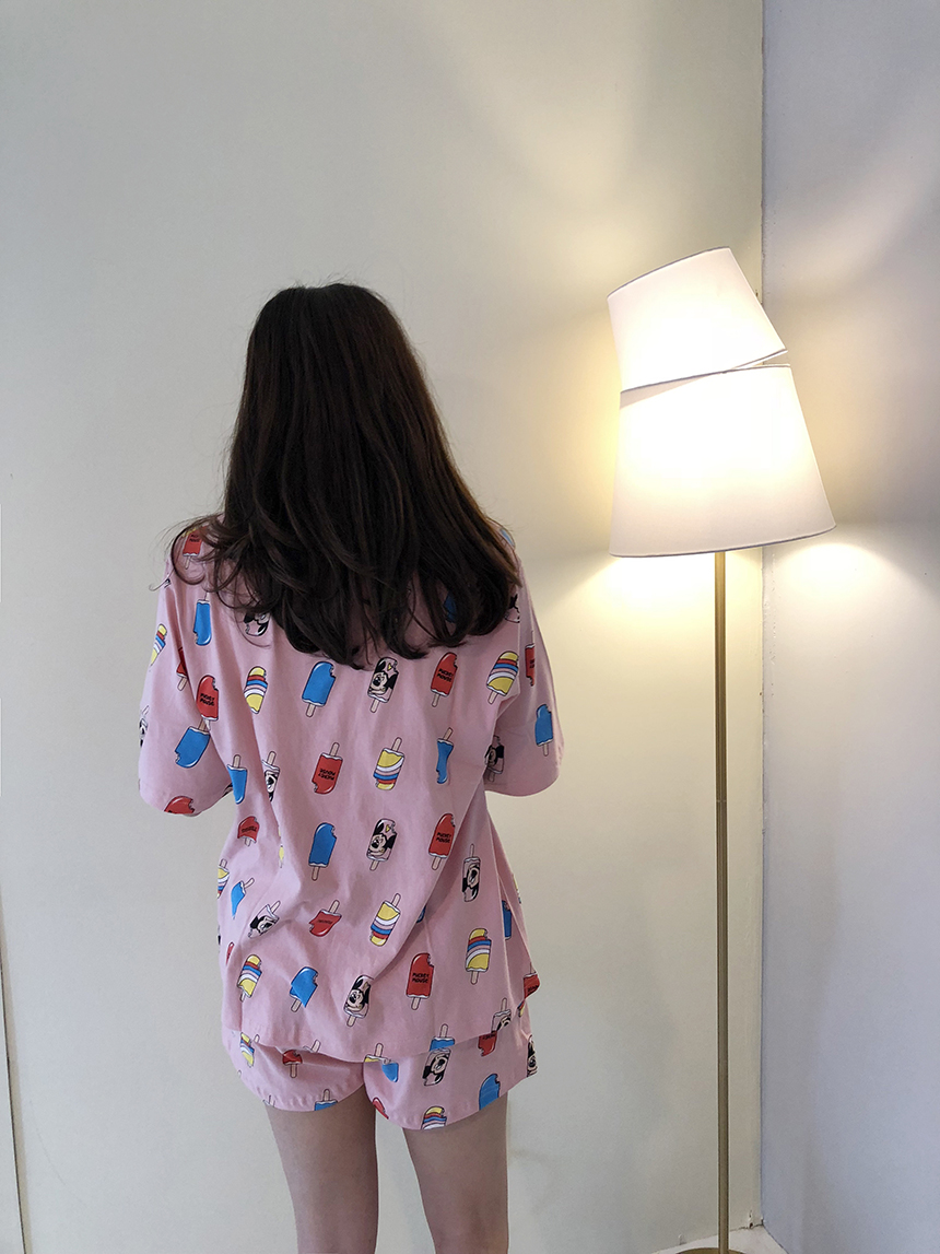 <b><p>cute Disney Mick summer Pajamas fhion cool</p></b><b><p>かわいい ディズニー ミッキー 夏 パジャマ ファッション クール ウォームウォーム</p></b><br /><br /><p align='center'>