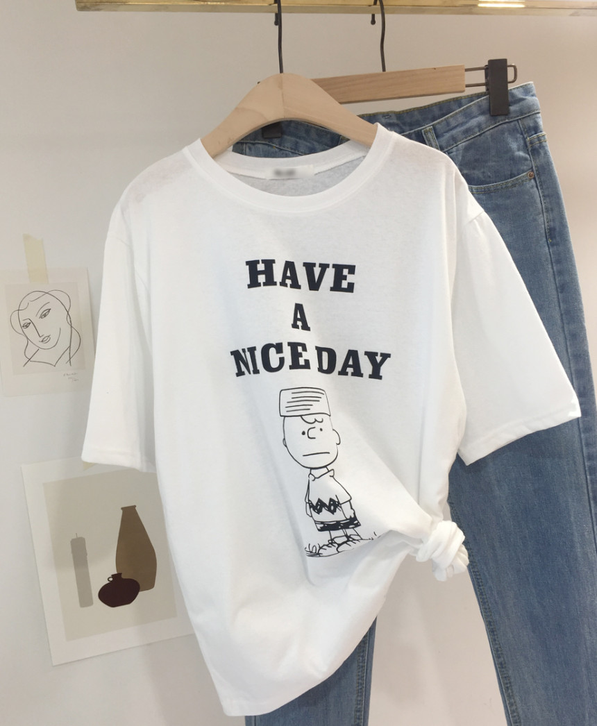 <b><p>Charlie Brown Lettering T-shirt Modn Simple</p></b><b><p>チャーリー・ブラウン レタリング Tシャツ モダンシンプルルック 着心地の良い ビーチ</p></b><br /><br /><p align='center'>