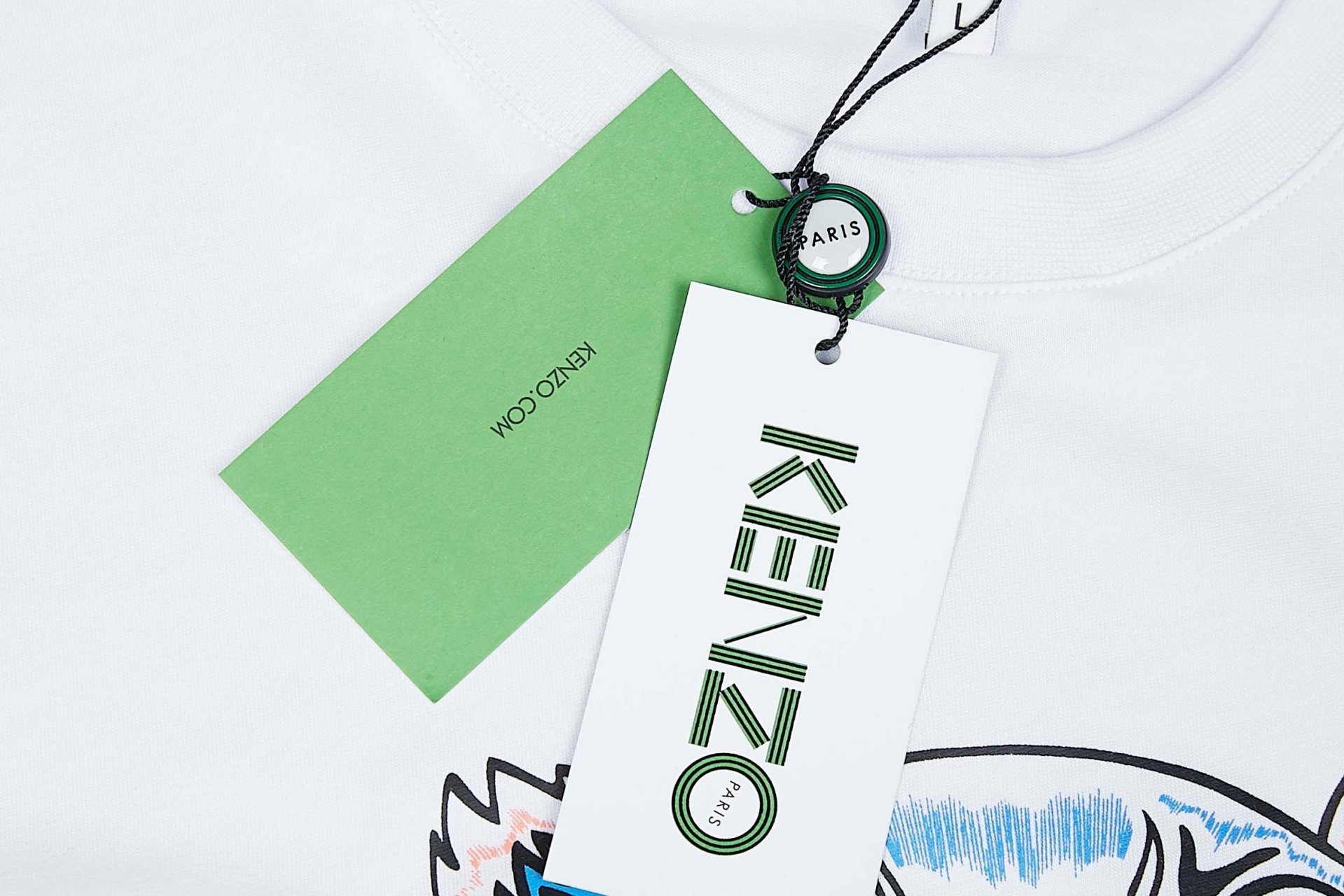 <b><p>Kenzo Tiger Printing Short sleeve Ma thires</p></b><b><p>ケンゾー 虎 印刷 半袖Tシャツ 30代男性 芸能人協賛ブランド 名品 ゲンジョ</p></b><br /><br /><p align='center'>