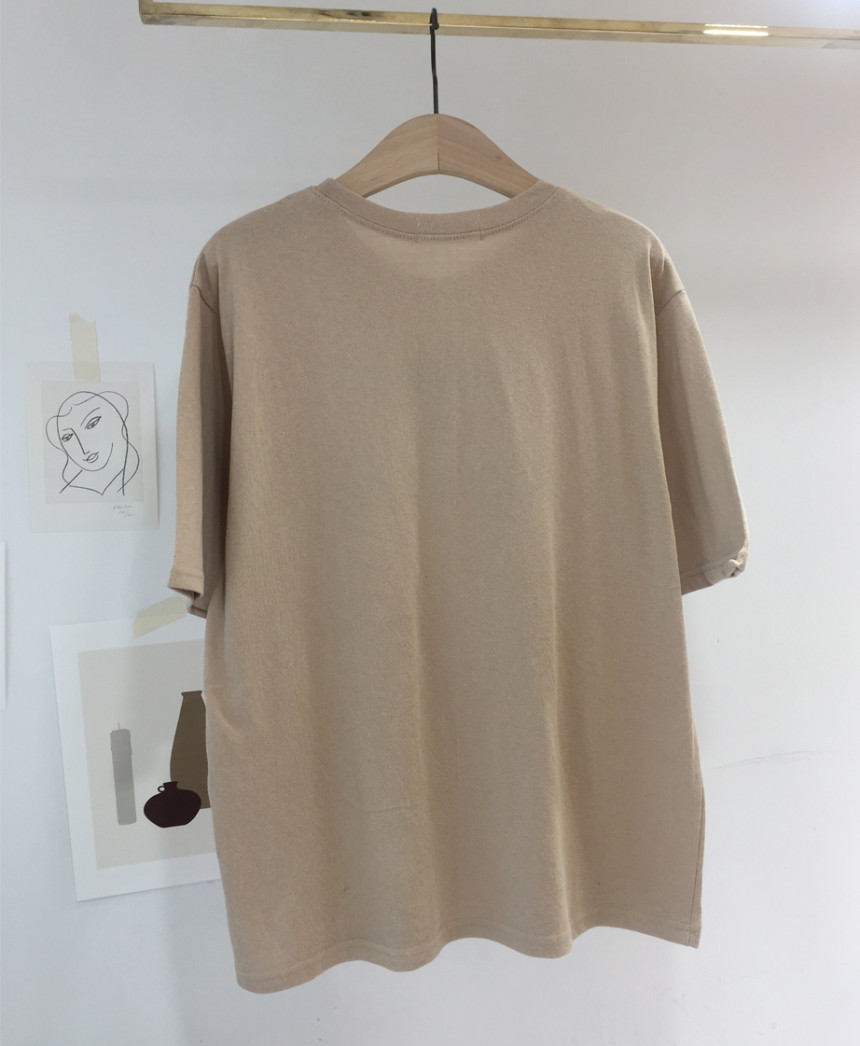 <b><p>Charlie Brown Lettering T-shirt Modn Simple</p></b><b><p>チャーリー・ブラウン レタリング Tシャツ モダンシンプルルック 着心地の良い ビーチ</p></b><br /><br /><p align='center'>