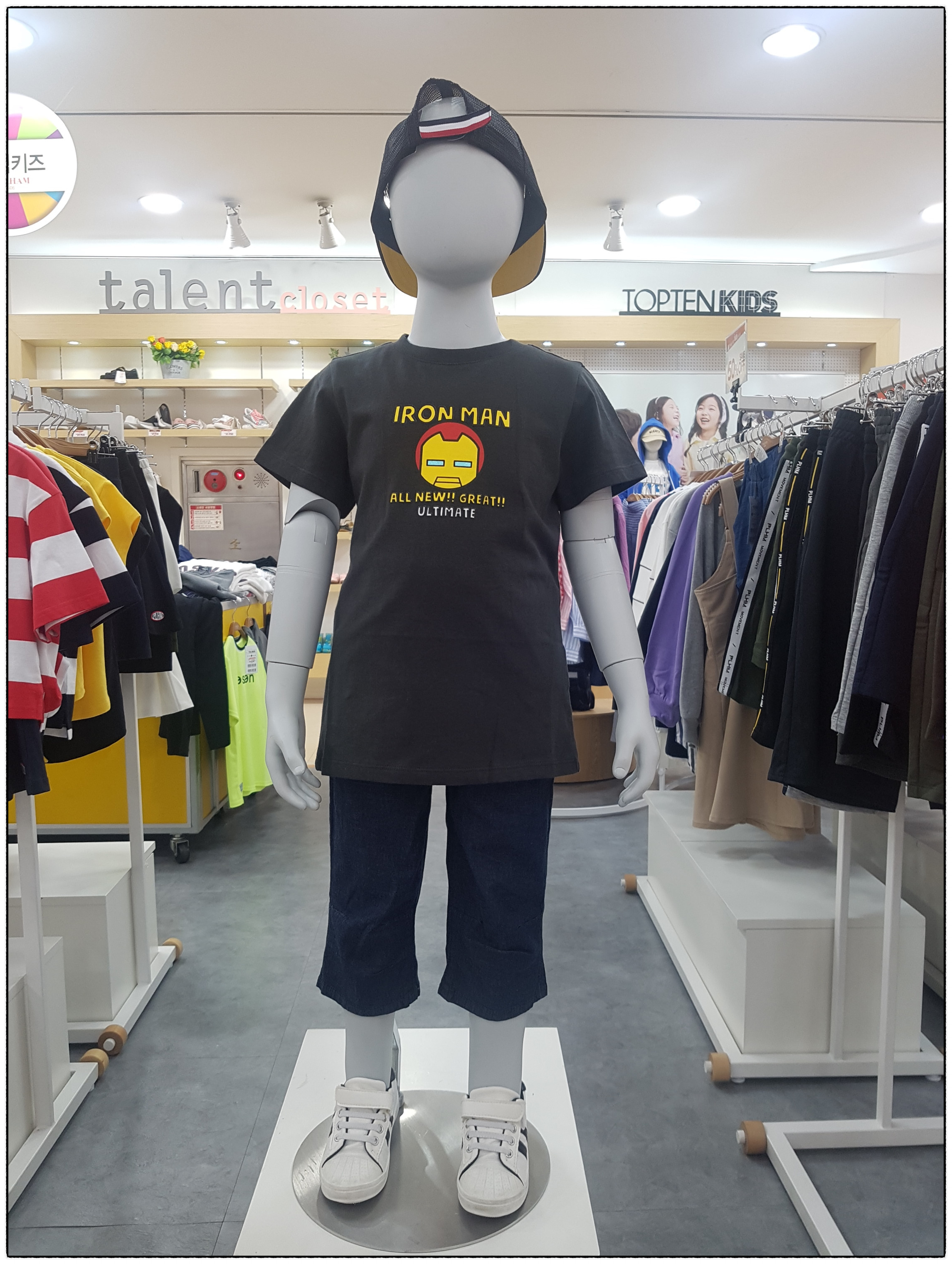 <b><p>Paulham Kids Ironman Short Sleeve Polo PKY2TR1220</p></b><b><p>ポルヘムキッズ アイアンマン 半袖Tシャツ PKY2TR1220 日常コーディネートルック</p></b><br /><br /><p align='center'>