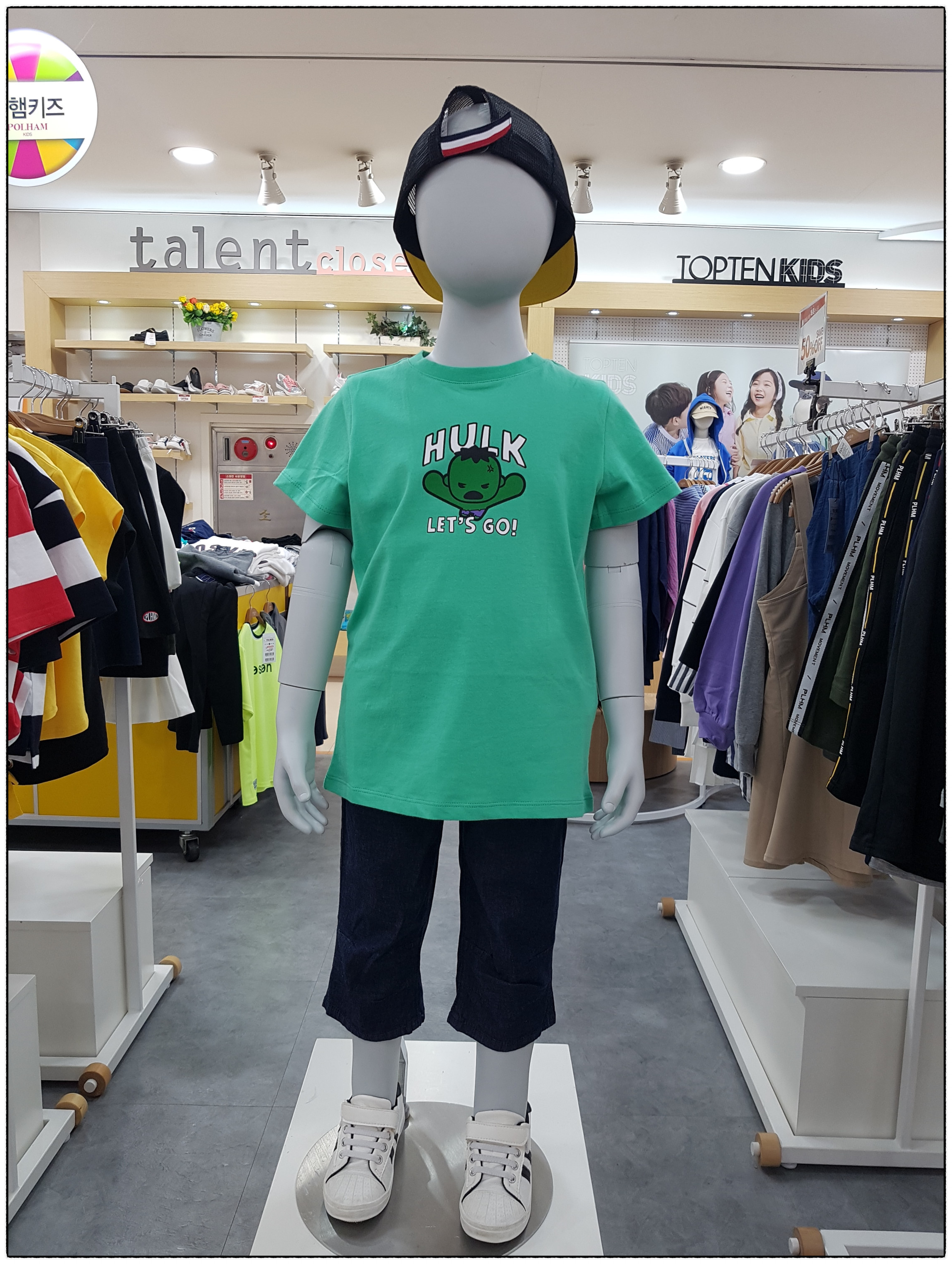 <b><p>Paulham Kids Ironman Short Sleeve Polo PKY2TR1220</p></b><b><p>ポルヘムキッズ アイアンマン 半袖Tシャツ PKY2TR1220 日常コーディネートルック</p></b><br /><br /><p align='center'>