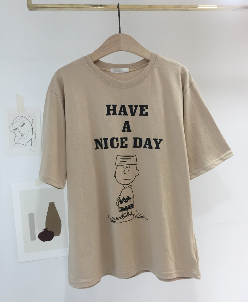 <b><p>Charlie Brown Lettering T-shirt Modn Simple</p></b><b><p>チャーリー・ブラウン レタリング Tシャツ モダンシンプルルック 着心地の良い ビーチ</p></b><br /><br /><p align='center'>