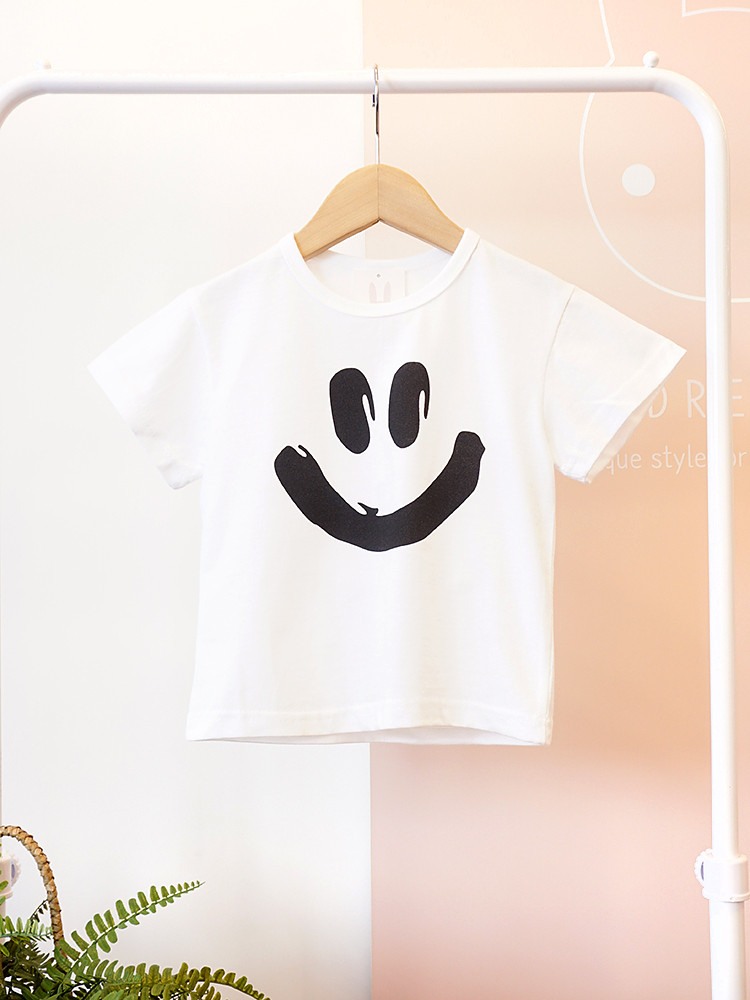 <b><p>smile T-shirt color Chdren's Day Look</p></b><b><p>スマイル Tシャツ 3 色 児童デイリールック 登院 イジルク ボムオト ストライプティー</p></b><br /><br /><p align='center'>