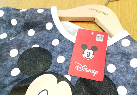 <b><p>Pigdot Mickey Shih 2color Sweet little yomi</p></b><b><p>ピグドット ミッキー上下 2色 ちゃっかり耳詠 児童セ 兄妹ルック 夏のスーツ クールな素材感</p></b><br /><br /><p align='center'>