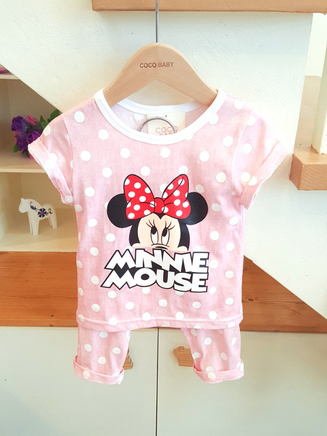 <b><p>Pigdot Mickey Shih 2color Sweet little yomi</p></b><b><p>ピグドット ミッキー上下 2色 ちゃっかり耳詠 児童セ 兄妹ルック 夏のスーツ クールな素材感</p></b><br /><br /><p align='center'>