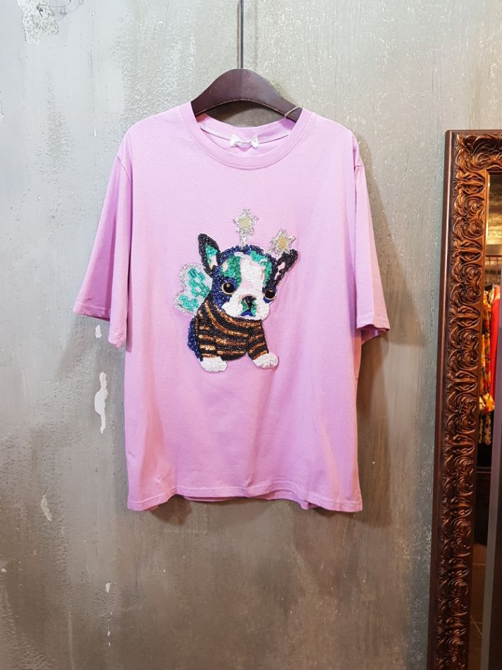 <b><p>The Sequins T-shirt</p></b><b><p>ペピ スパンコール Tシャツ</p></b><br /><br /><p align='center'>