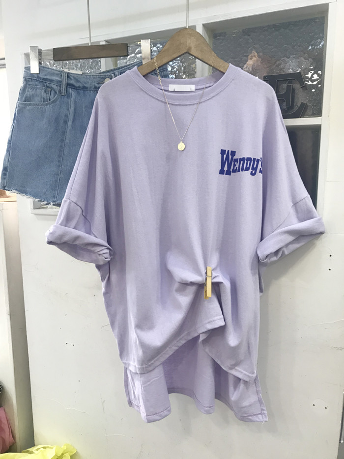 <b><p>Wendy Boxed T-sht Basic degn Color appeal</p></b><b><p>ウェンディ ボックスTシャツ ベーシなデザイン カラー感が引き立つ 大学生デイリール</p></b><br /><br /><p align='center'>