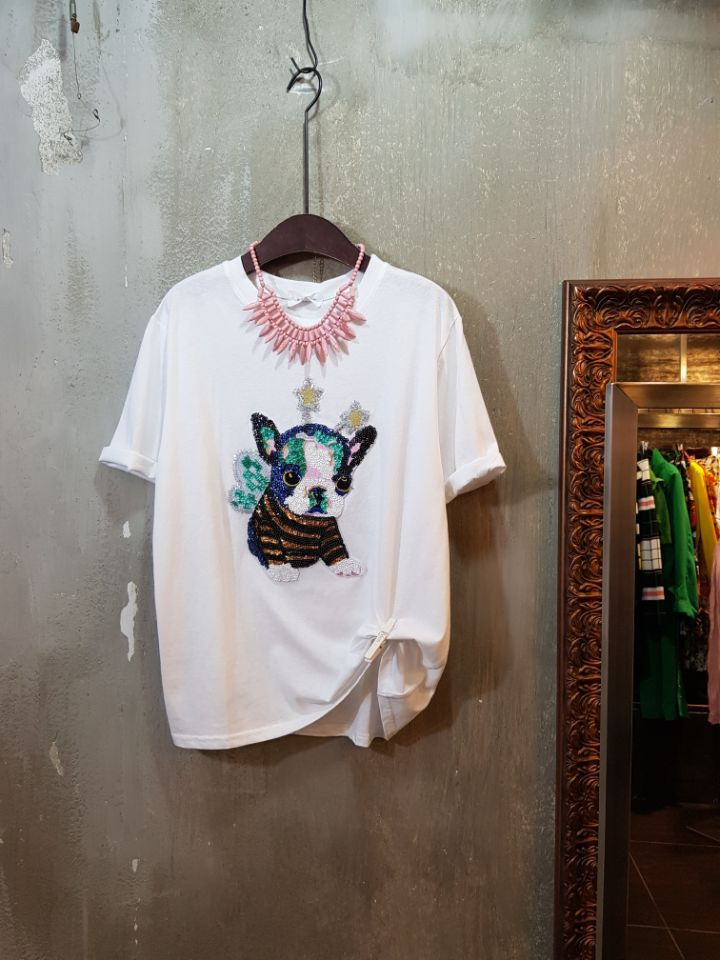 <b><p>The Sequins T-shirt</p></b><b><p>ペピ スパンコール Tシャツ</p></b><br /><br /><p align='center'>