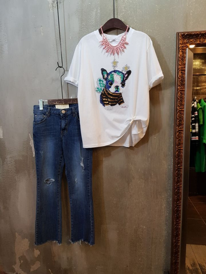 <b><p>The Sequins T-shirt</p></b><b><p>ペピ スパンコール Tシャツ</p></b><br /><br /><p align='center'>