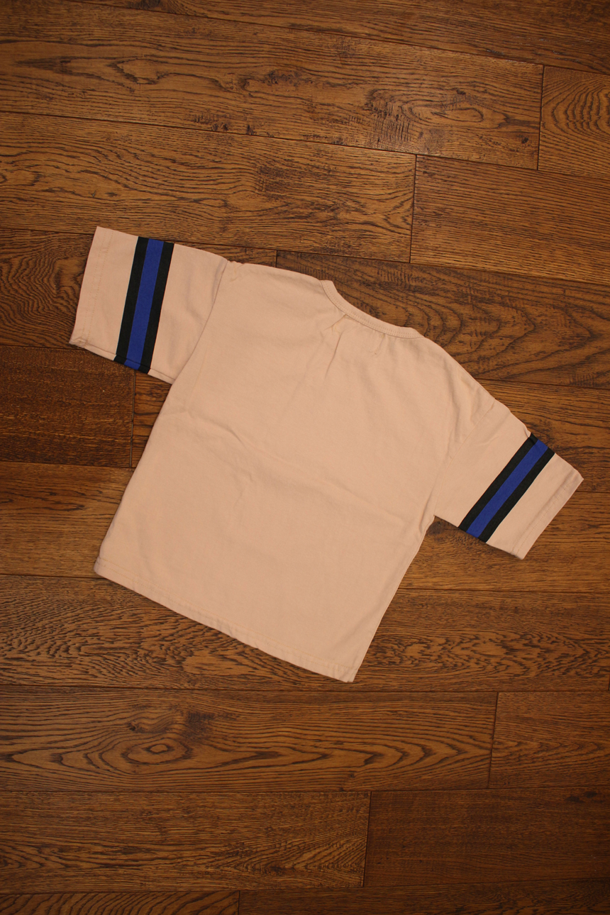 <b><p>Bunny 7 T-shirt 2 colors</p></b><b><p>バニー7部シャツ 2 色</p></b><br /><br /><p align='center'>