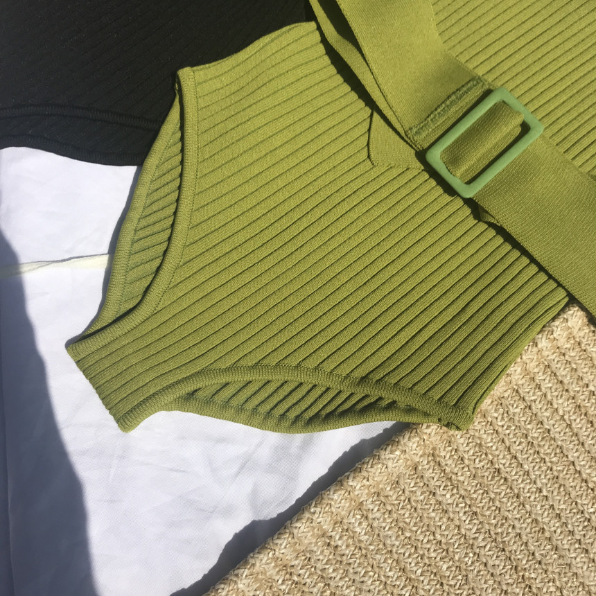 <b><p>Golgi square one piece swimsuit Beach sort</p></b><b><p>段ボール 正方形 ワンピース 水着 リゾートビーチルック ユニーク ニット ベルト</p></b><br /><br /><p align='center'>