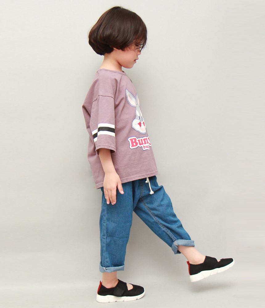 <b><p>Bunny 7 T-shirt 2 colors</p></b><b><p>バニー7部シャツ 2 色</p></b><br /><br /><p align='center'>