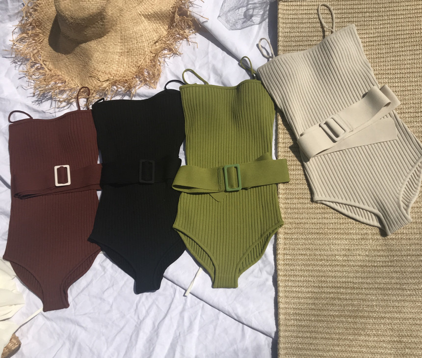 <b><p>Golgi square one piece swimsuit Beach sort</p></b><b><p>段ボール 正方形 ワンピース 水着 リゾートビーチルック ユニーク ニット ベルト</p></b><br /><br /><p align='center'>