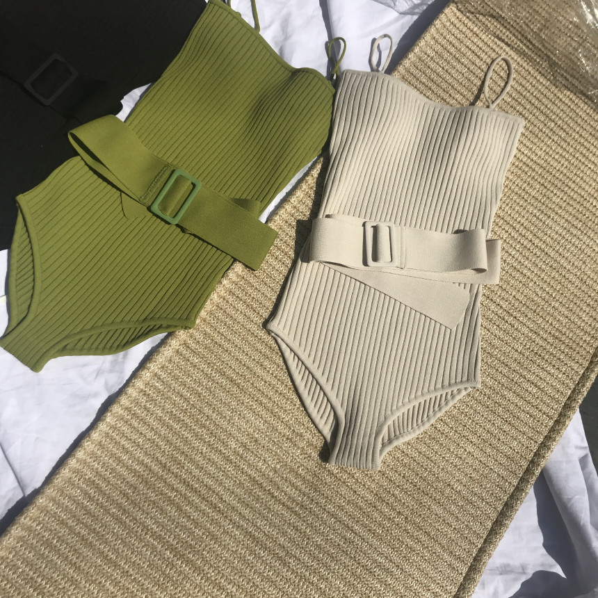 <b><p>Golgi square one piece swimsuit Beach sort</p></b><b><p>段ボール 正方形 ワンピース 水着 リゾートビーチルック ユニーク ニット ベルト</p></b><br /><br /><p align='center'>