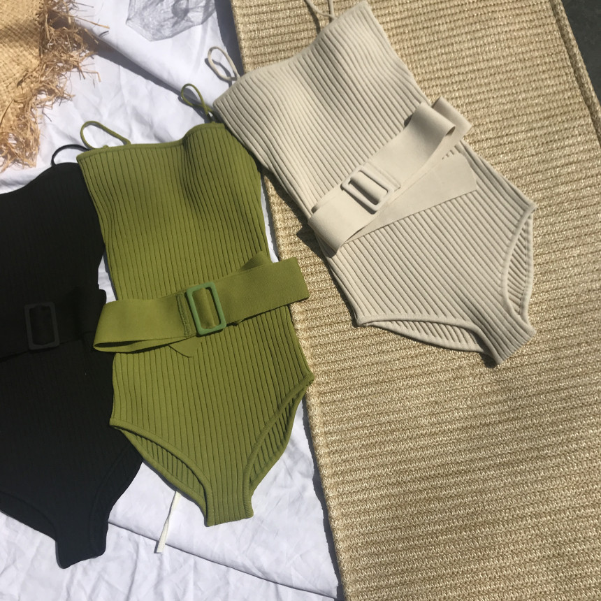 <b><p>Golgi square one piece swimsuit Beach sort</p></b><b><p>段ボール 正方形 ワンピース 水着 リゾートビーチルック ユニーク ニット ベルト</p></b><br /><br /><p align='center'>