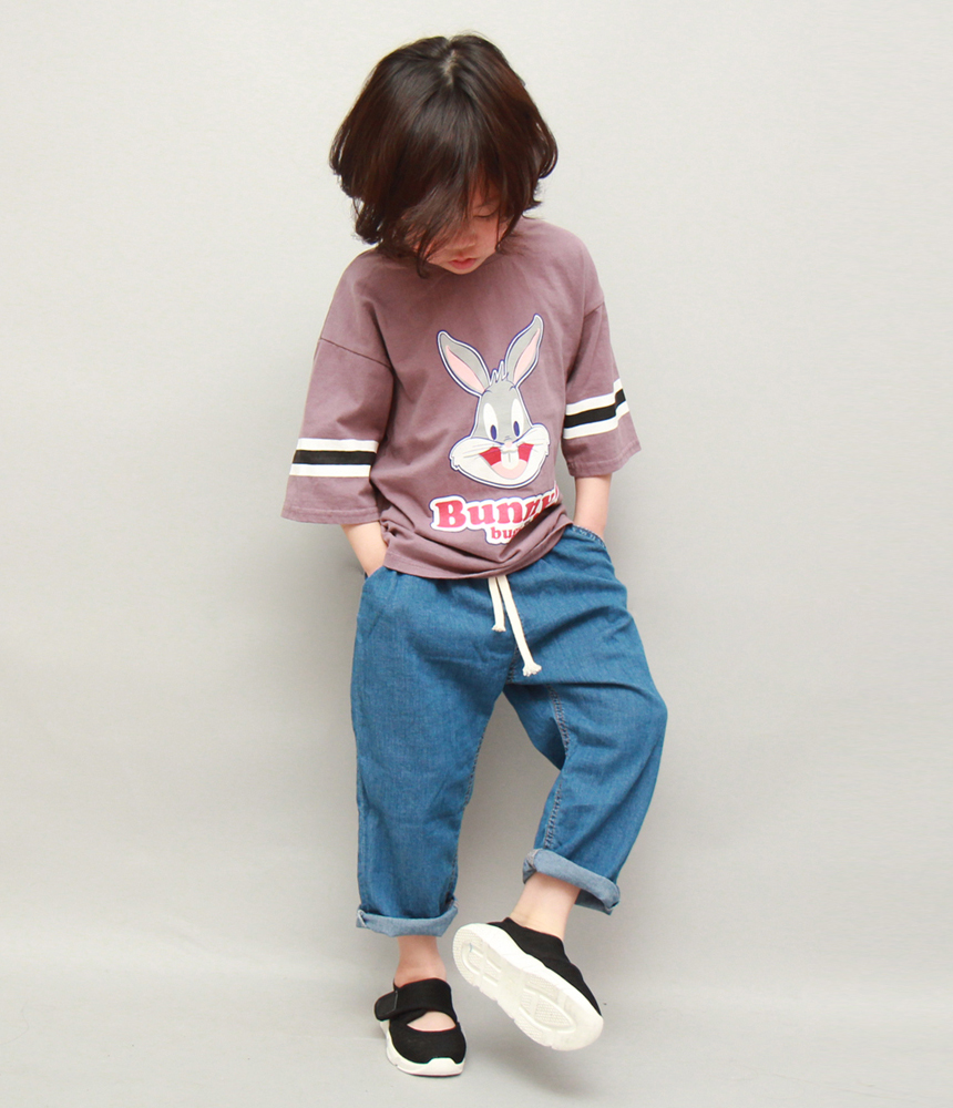 <b><p>Bunny 7 T-shirt 2 colors</p></b><b><p>バニー7部シャツ 2 色</p></b><br /><br /><p align='center'>