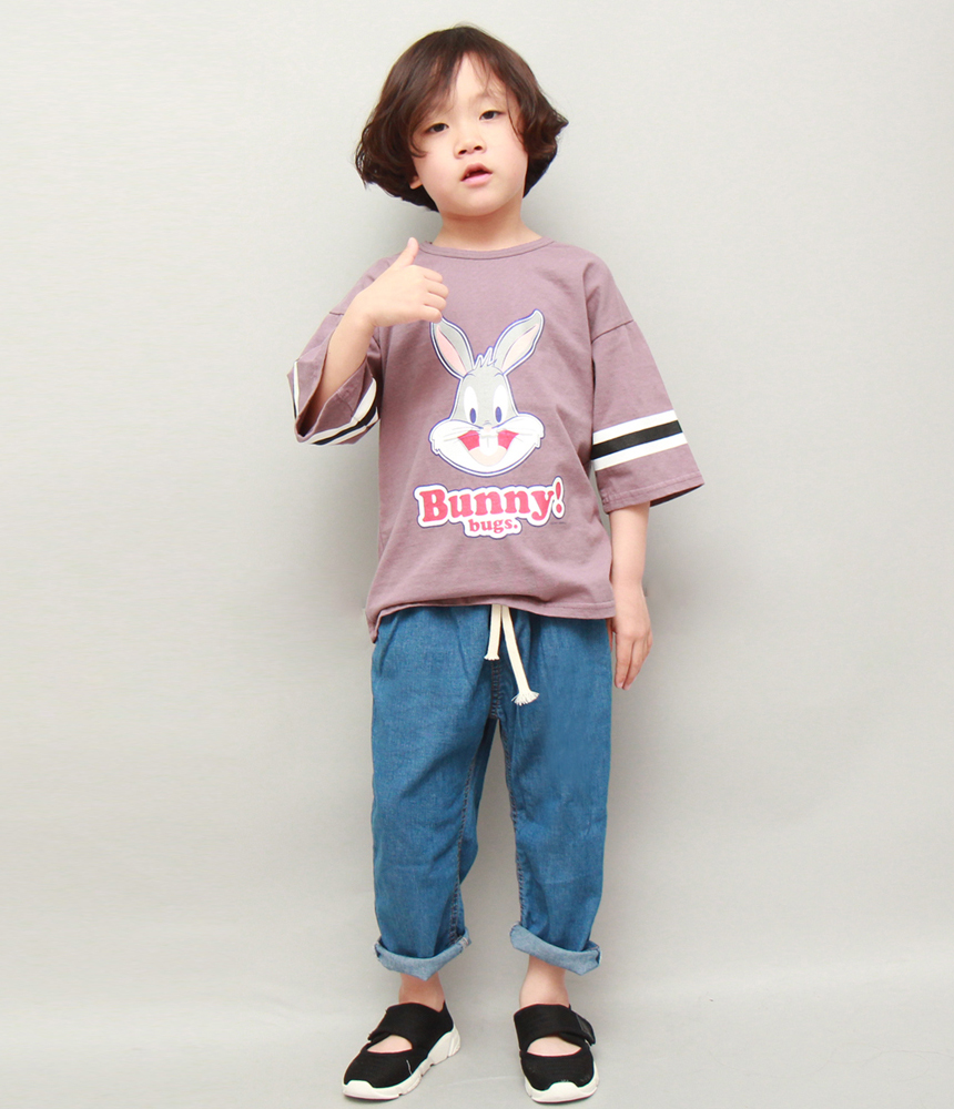 <b><p>Bunny 7 T-shirt 2 colors</p></b><b><p>バニー7部シャツ 2 色</p></b><br /><br /><p align='center'>