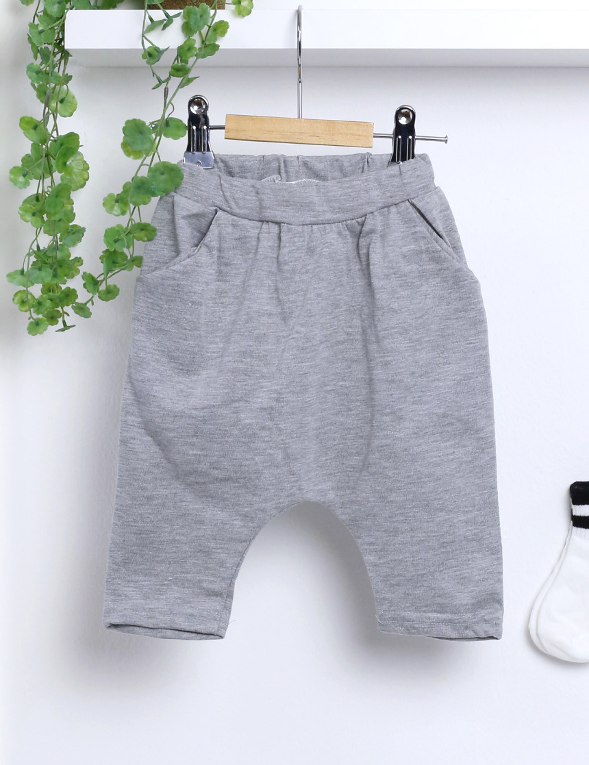 <b><p>Dinosaur tail A boy and girl Nsery clothes</p></b><b><p>恐竜の尾 残っサンハボク 保育園の服 有セット 幼児スウェ 赤ちゃん Tシャツ</p></b><br /><br /><p align='center'>