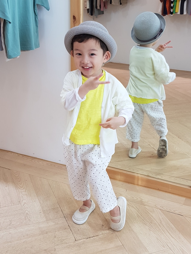<b><p>glass dot Pants Bus Children's Wear Kids</p></b><b><p>グラス ドット パンツ 釜山子供服 キッズファッション 幼児などウォンルク デイリーコーディネートル</p></b><br /><br /><p align='center'>