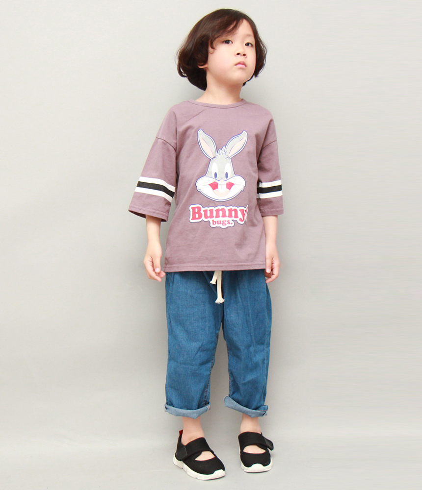 <b><p>Bunny 7 T-shirt 2 colors</p></b><b><p>バニー7部シャツ 2 色</p></b><br /><br /><p align='center'>