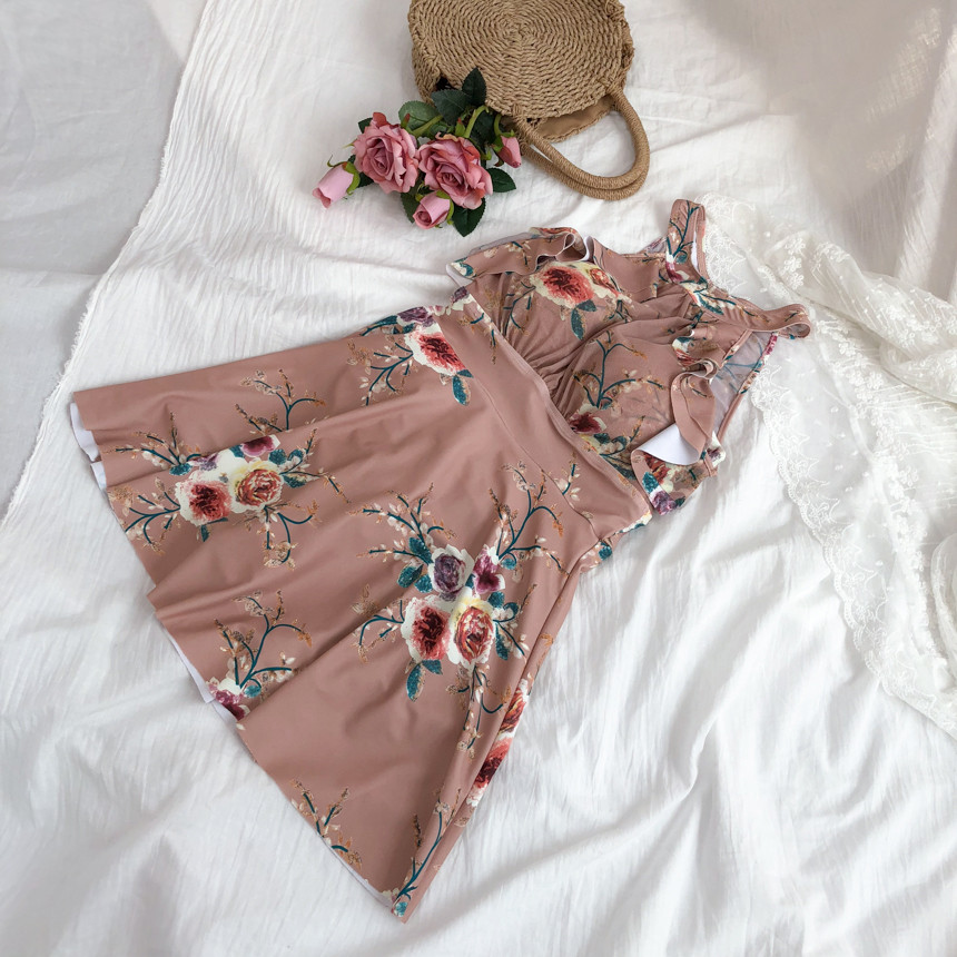 <b><p>Eve flow One Piece Bikini Cute swimsuit Holiday</p></b><b><p>イブ フラワー ワンピースビキニ かわいい水着 休暇コーディネート 活動性を手に入れた</p></b><br /><br /><p align='center'>