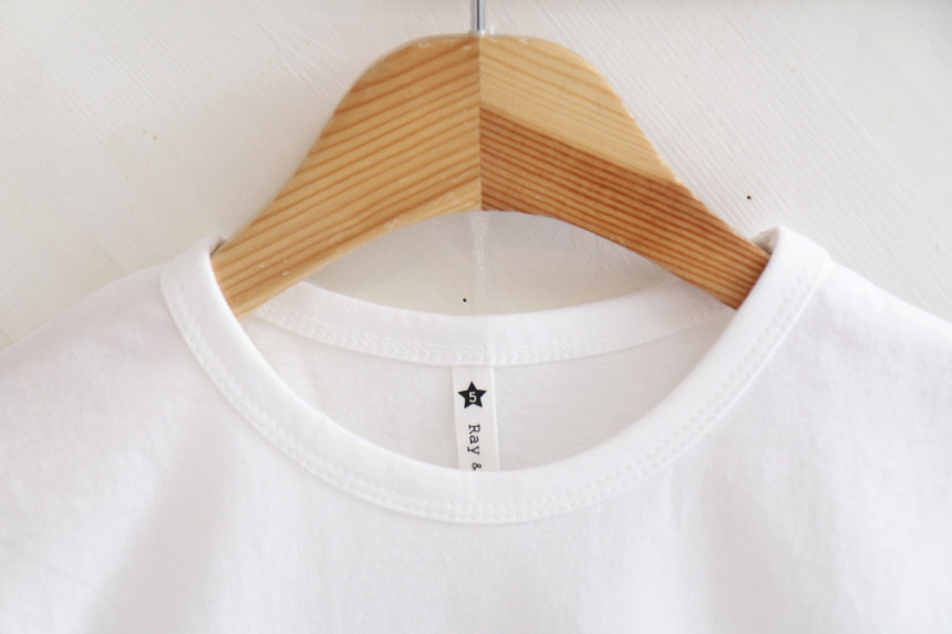 <b><p>Summer Specials Dino Top and bottom set Baby</p></b><b><p>夏バーゲン ディーノ 上下セット 幼 個人 ドアセンボク 登院スーツ</p></b><br /><br /><p align='center'>