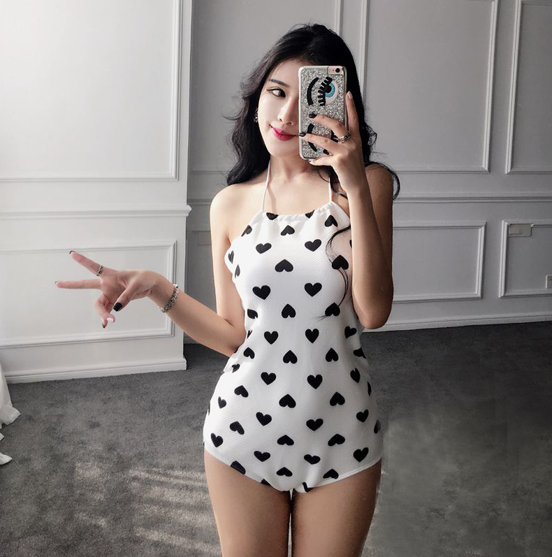 <b><p>heart Halter Monokini One piece swimsuit</p></b><b><p>ハート ホルターネック モノキニ ワンピース水着 バカンス 女性コーディネ ビーチウエアル</p></b><br /><br /><p align='center'>