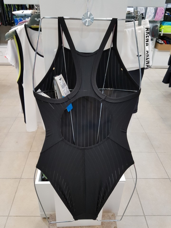 <b><p>Arena One-piece swimsuit for black pyer AUSCO02</p></b><b><p>アリーナ ブラック選手用ワンピース水着 AUSCO02</p></b><br /><br /><p align='center'>