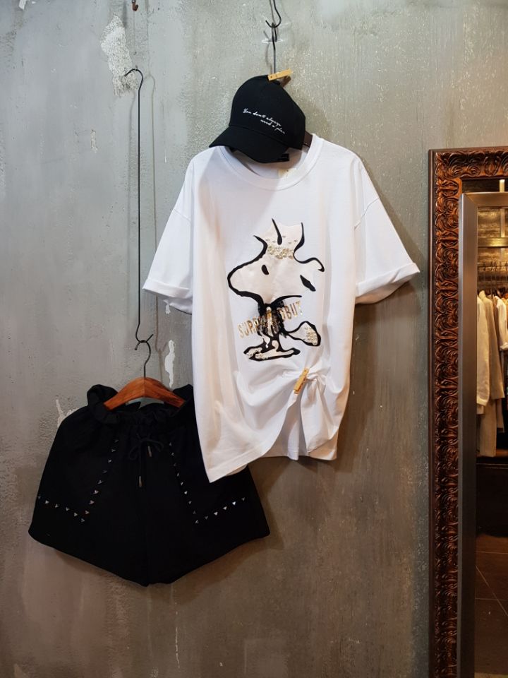 <b><p>Nuppy Pearl ribbon T-shirt</p></b><b><p>ヌピ 真珠 リボン Tシャツ</p></b><br /><br /><p align='center'>