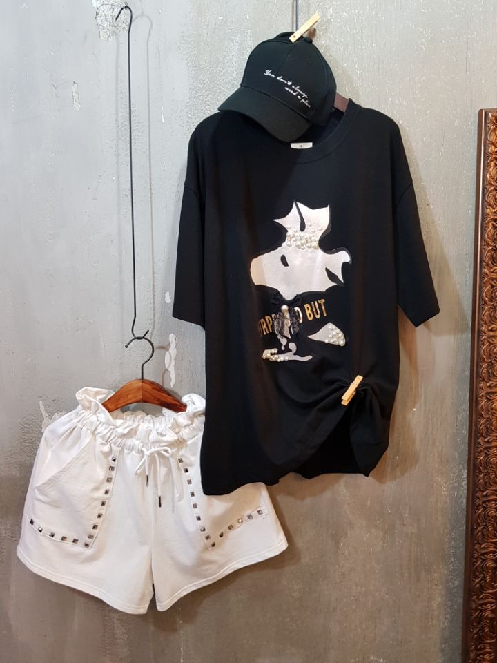 <b><p>Nuppy Pearl ribbon T-shirt</p></b><b><p>ヌピ 真珠 リボン Tシャツ</p></b><br /><br /><p align='center'>