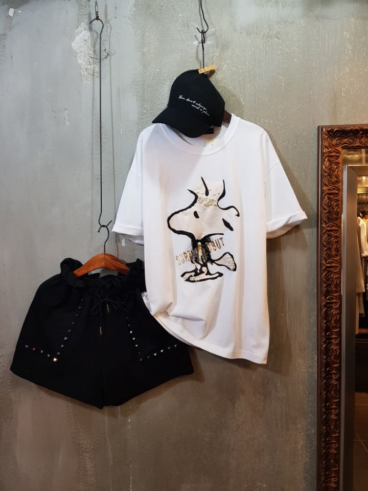 <b><p>Nuppy Pearl ribbon T-shirt</p></b><b><p>ヌピ 真珠 リボン Tシャツ</p></b><br /><br /><p align='center'>